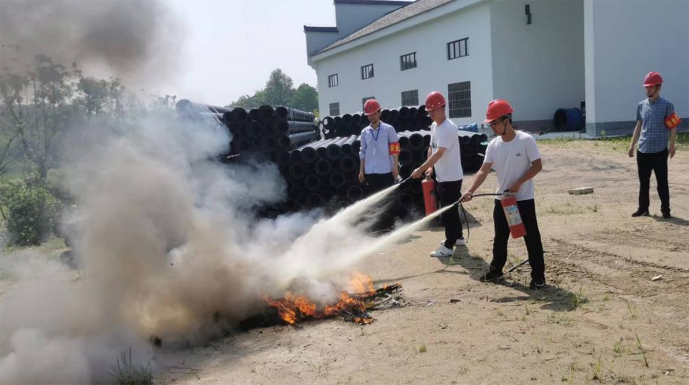 青春献礼 砥砺前行