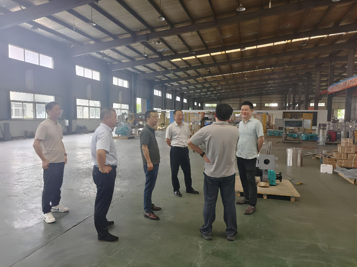 调研走访科技企业 贯彻落实文件精神