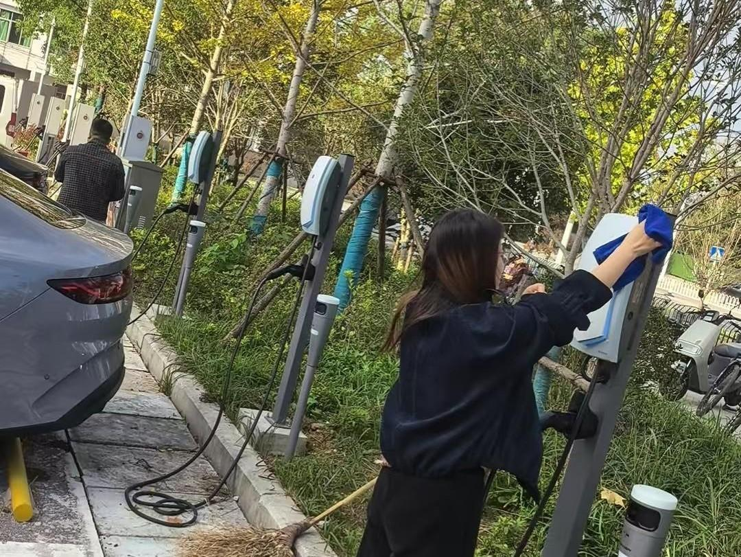 1765162859437754.png 图片1.png